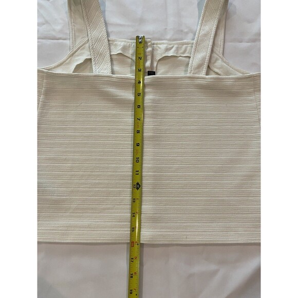 J.Crew Women's Textured Button Front Tank Top Size Medium. Ivory - Picture 3 of 5